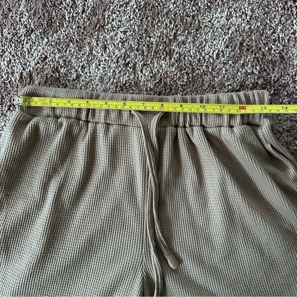 NWOT Thermal Loungewear Set - Picture 4 of 7